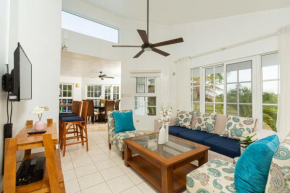 Villa Dance - Home with Steps to the Beach